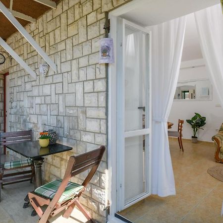 Apartman Aleksandra Pola Esterno foto